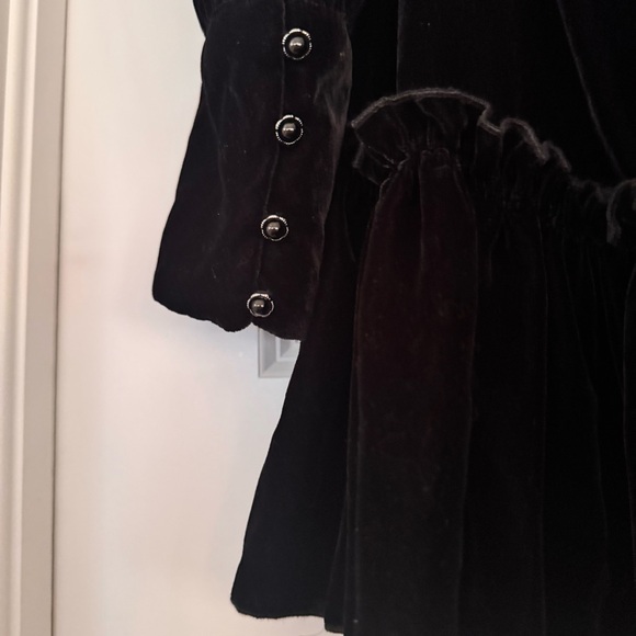 The Vampire’s Wife for H&M. Velvet Mini Dress - Picture 6 of 9